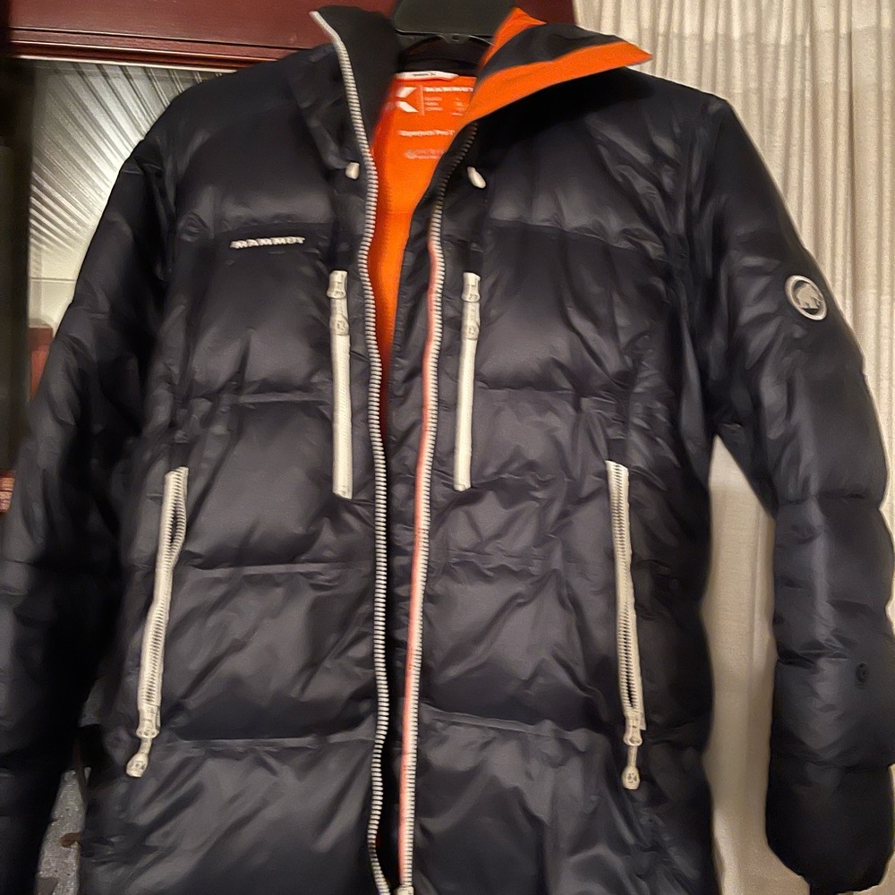 Mammut eigerjoch pro hooded down jacket, excellent condition.